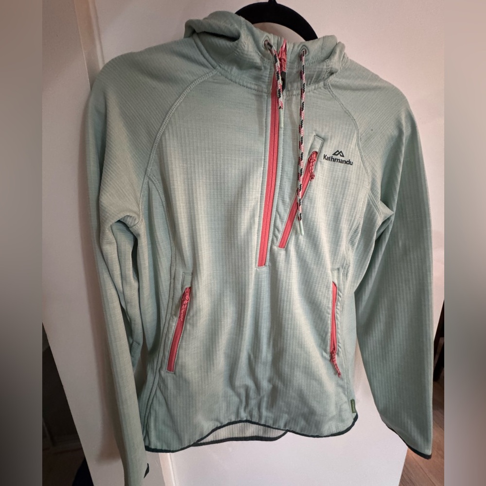 Ladies Kathmandu Hoodie, Size Small